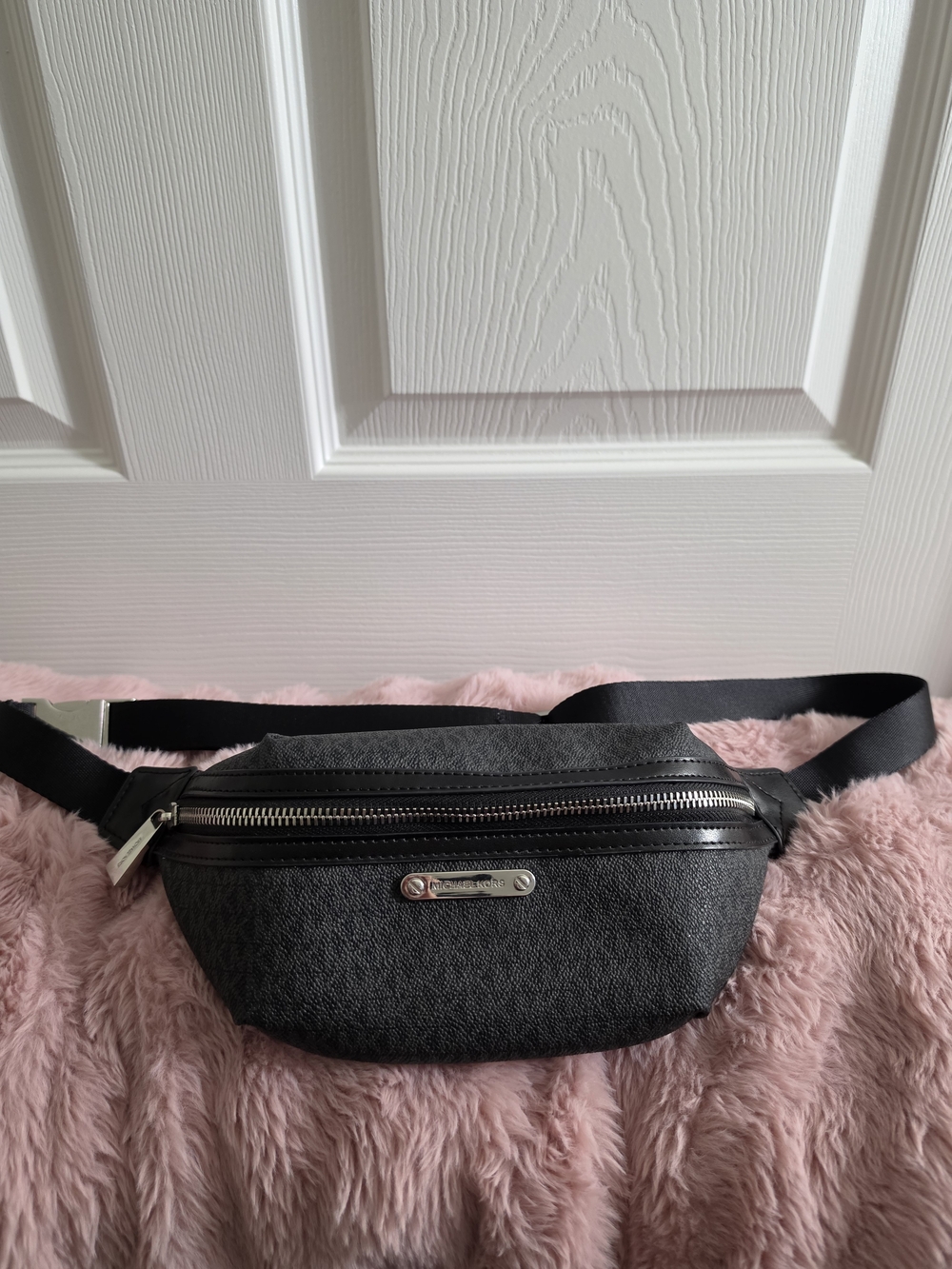 Michael Kors Black Men's Signature Logo Belt Bag